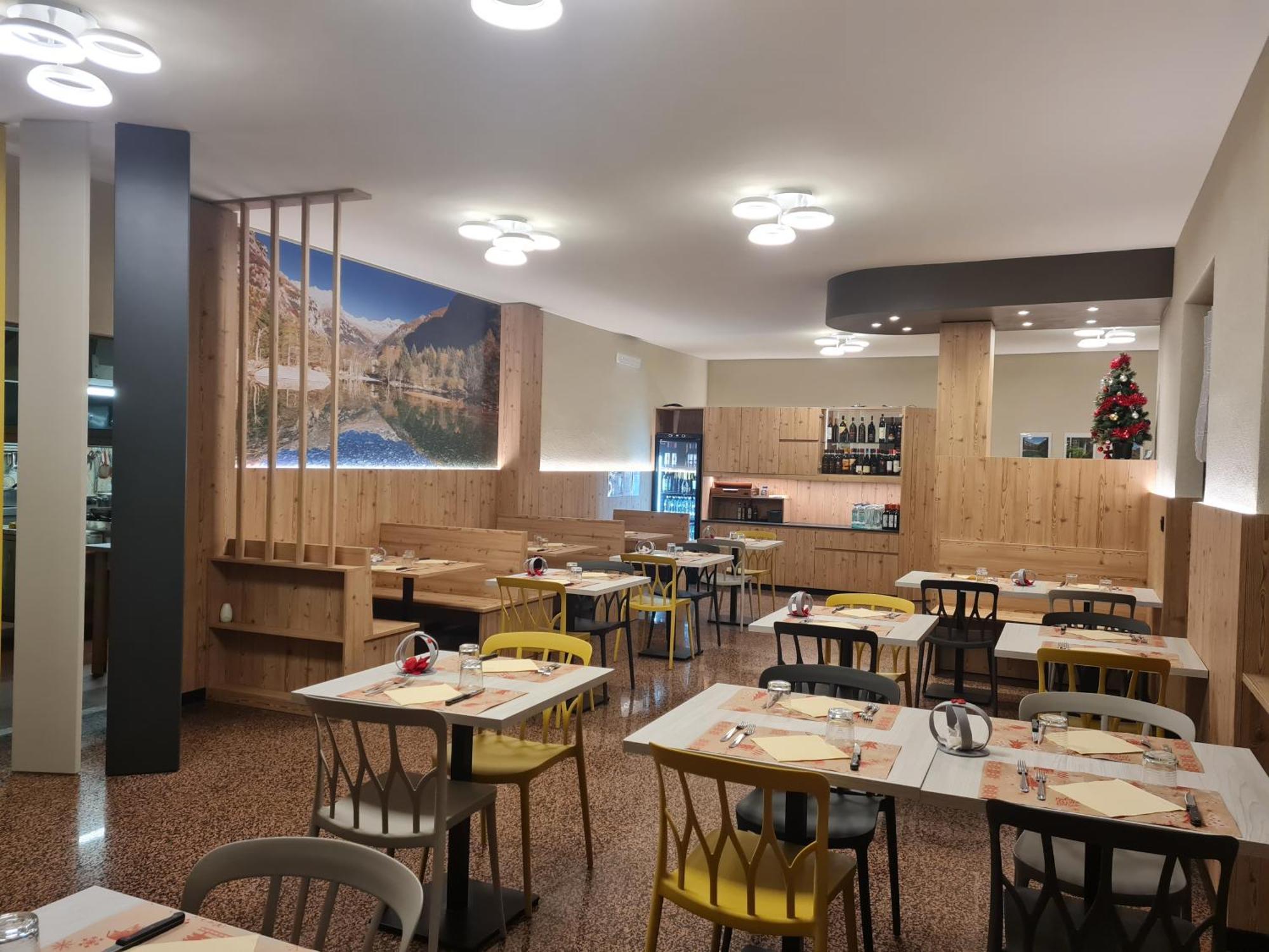 Hotel Ristorante Bucaneve San Martino  Buitenkant foto